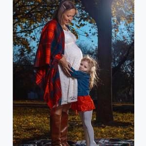 Meet your Posher, Leonor